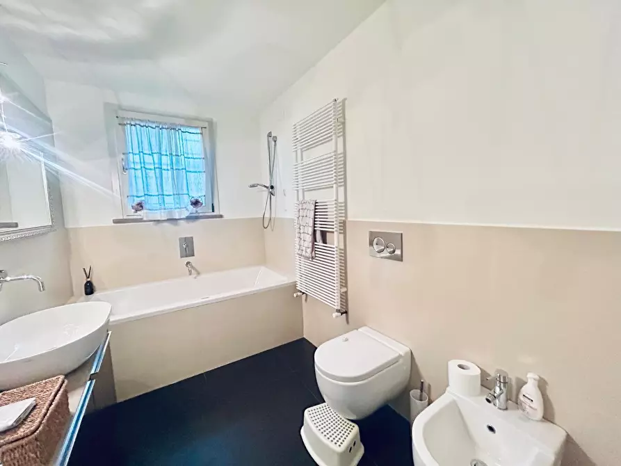 Immagine 29 di Villa in vendita  a Empoli