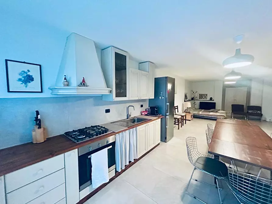 Immagine 34 di Villa in vendita  a Empoli