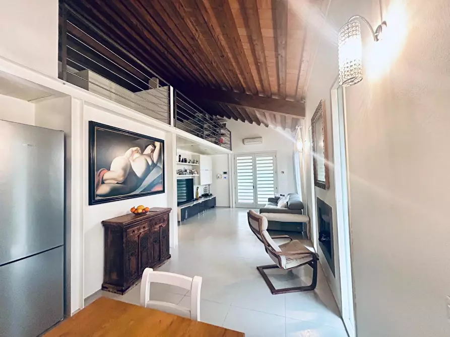 Immagine 6 di Villa in vendita  a Empoli