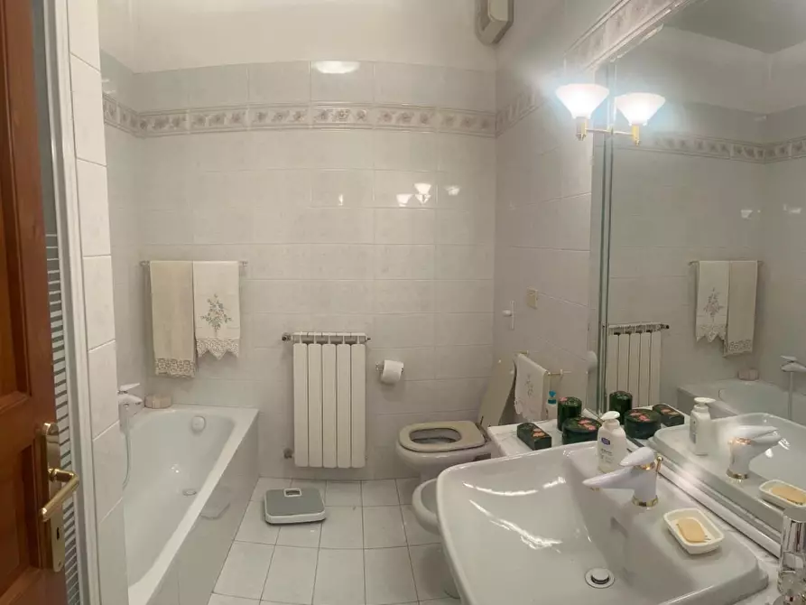 Immagine 12 di Appartamento in vendita  a Ponsacco