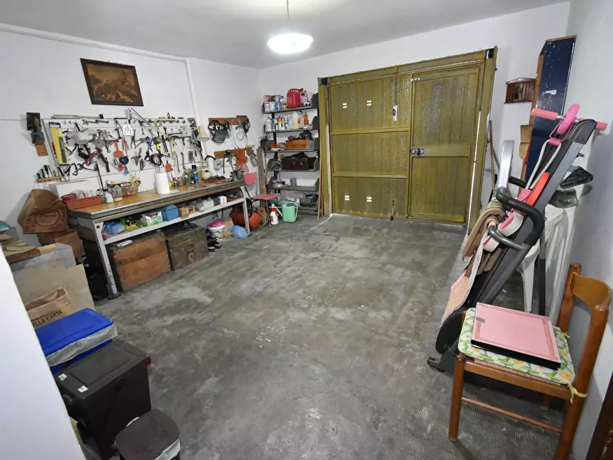 Immagine 46 di Villa in vendita  a San Giuliano Terme