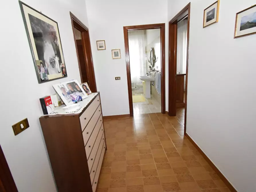 Immagine 30 di Villa in vendita  a San Giuliano Terme