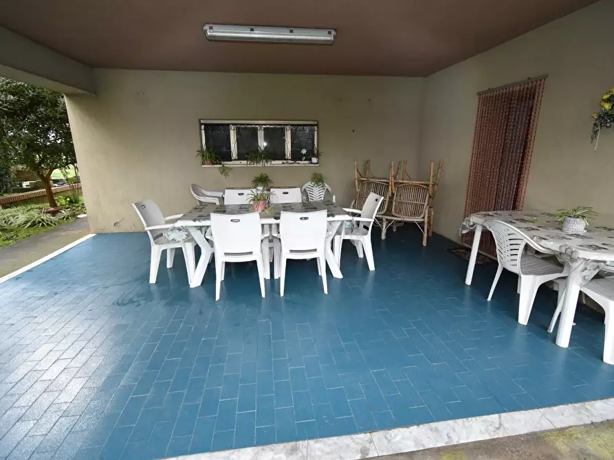 Immagine 60 di Villa in vendita  a San Giuliano Terme