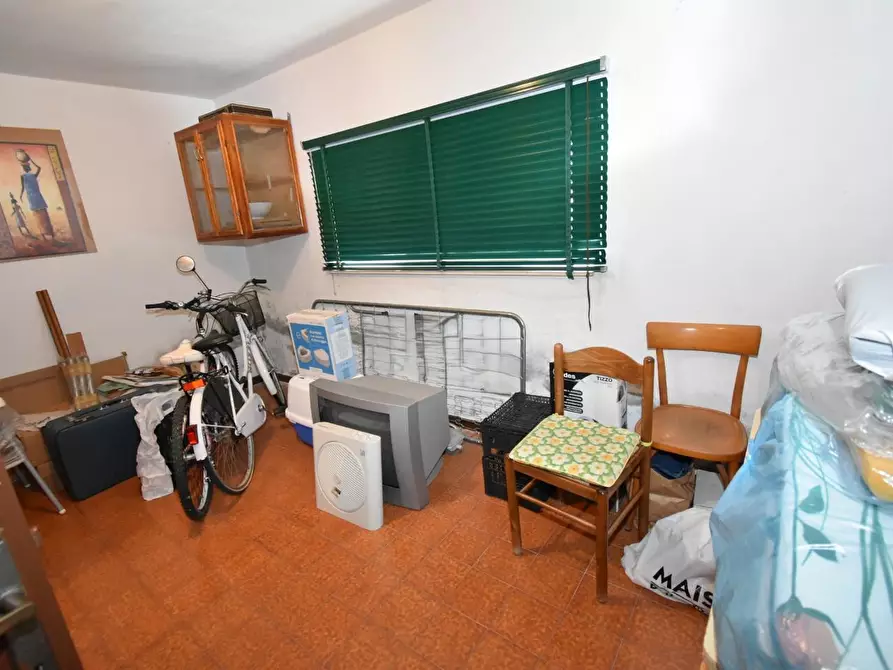 Immagine 49 di Villa in vendita  a San Giuliano Terme