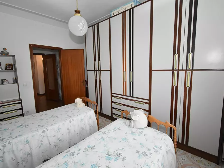 Immagine 18 di Villa in vendita  a San Giuliano Terme