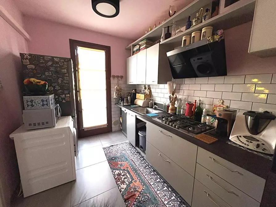 Immagine 9 di Appartamento in vendita  a Crespina Lorenzana