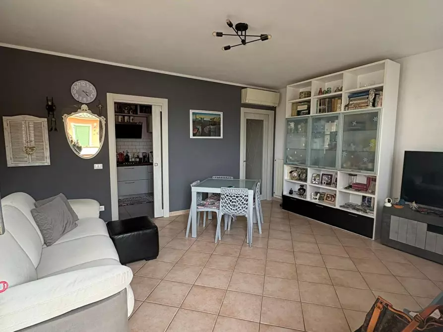 Immagine 2 di Appartamento in vendita  a Crespina Lorenzana