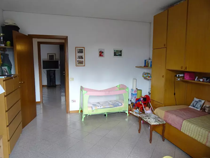 Immagine 16 di Appartamento in vendita  a Prato