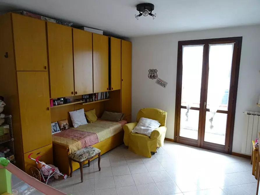 Immagine 15 di Appartamento in vendita  a Prato