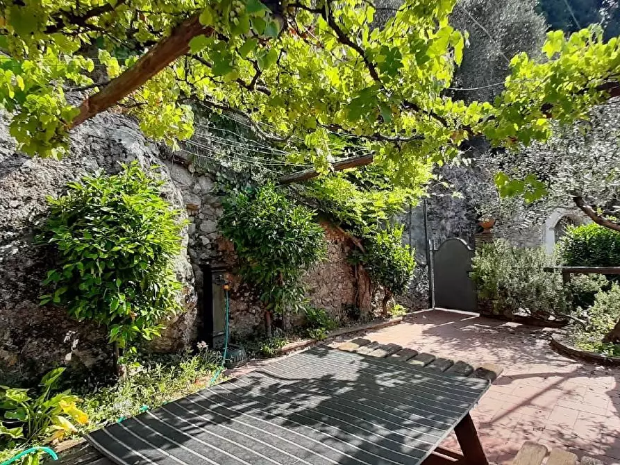 Immagine 75 di Casa indipendente in vendita  a Camaiore