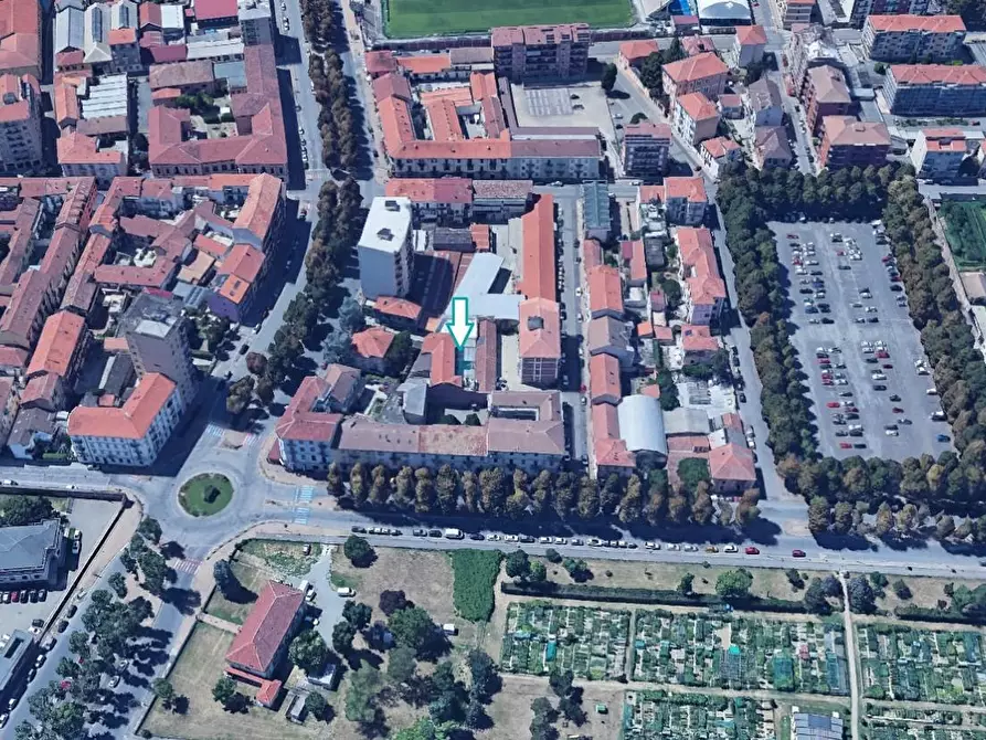 Immagine 2 di Locale commerciale in vendita  a Alessandria