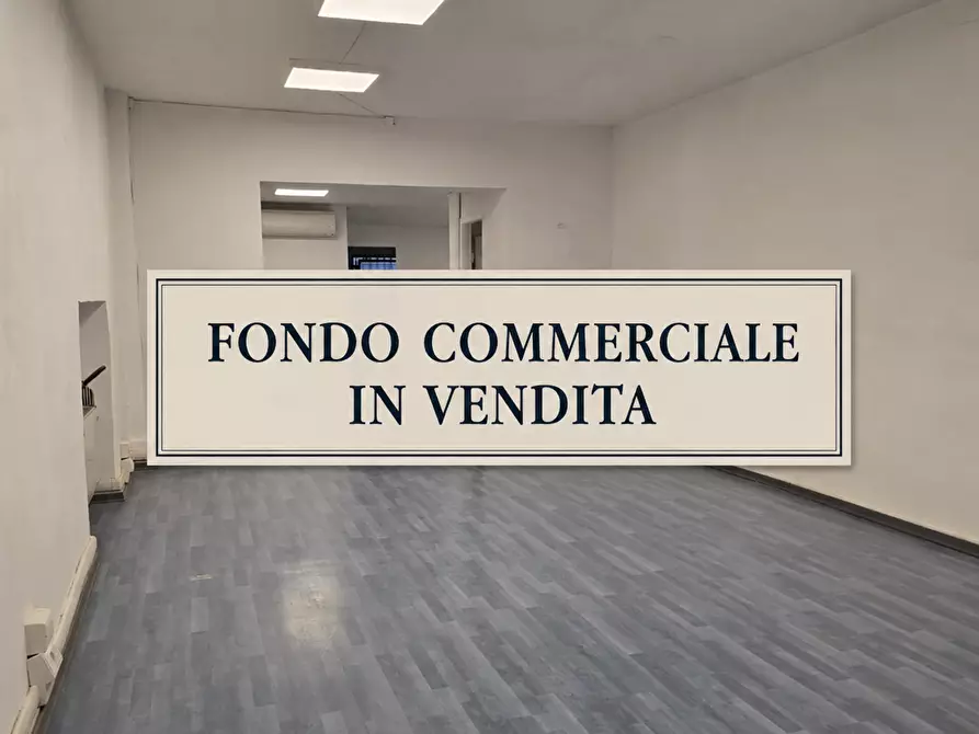 Immagine 1 di Locale commerciale in vendita  a Pisa