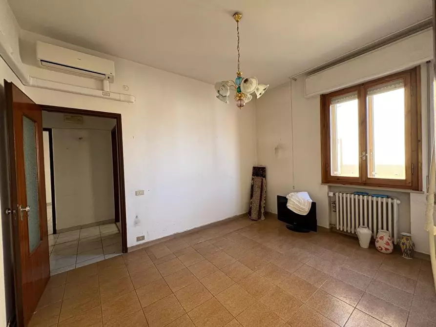 Immagine 16 di Appartamento in vendita  a Castelfiorentino