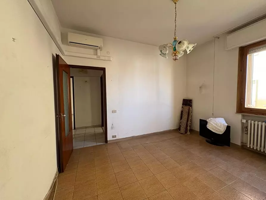 Immagine 17 di Appartamento in vendita  a Castelfiorentino