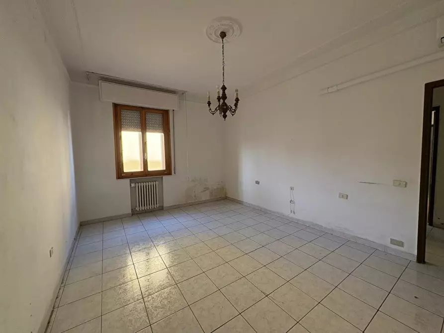 Immagine 9 di Appartamento in vendita  a Castelfiorentino