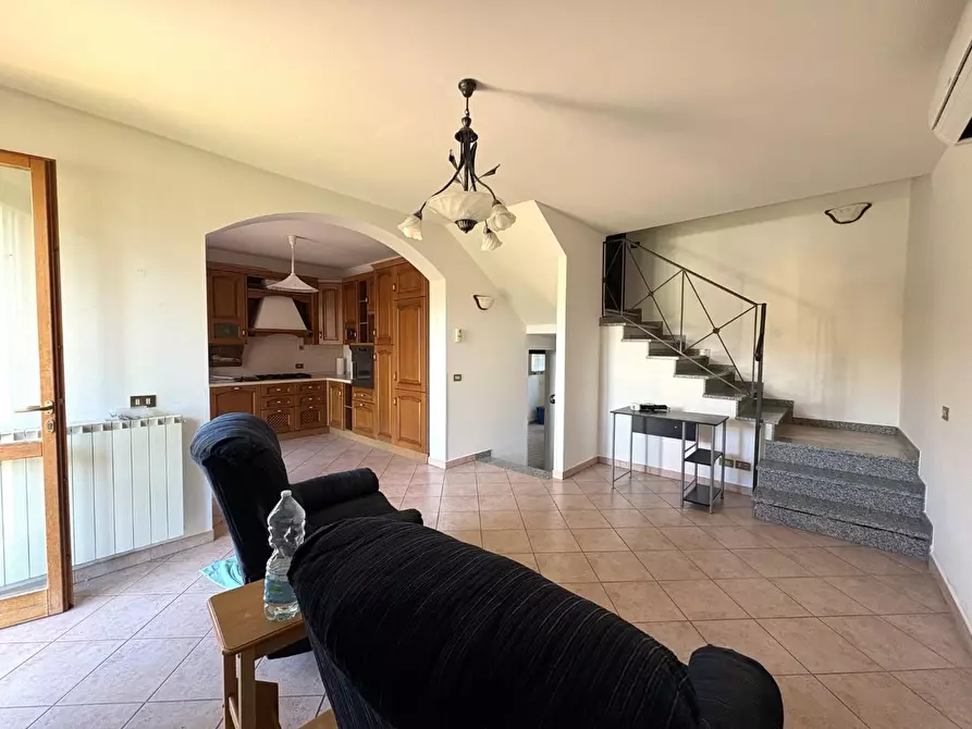 Immagine 3 di Villetta a schiera in vendita  a San Giuliano Terme