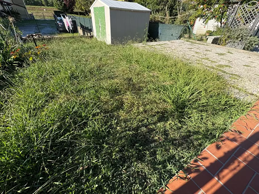 Immagine 14 di Villetta a schiera in vendita  a San Giuliano Terme