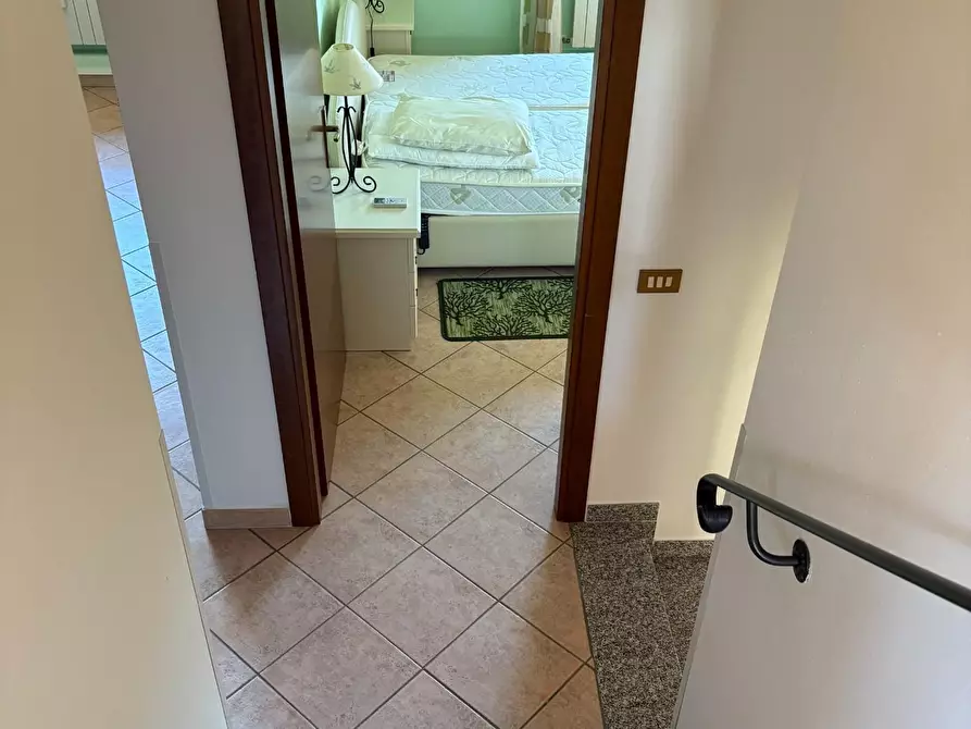 Immagine 10 di Villetta a schiera in vendita  a San Giuliano Terme