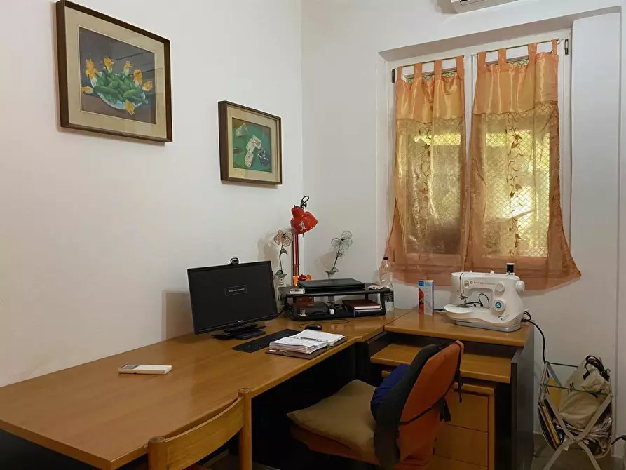 Immagine 22 di Villa in vendita  a Carrara