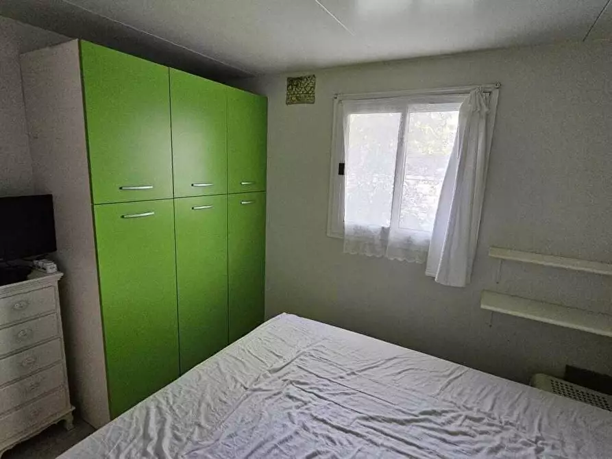 Immagine 9 di Bungalow in vendita  a Castelnuovo Magra