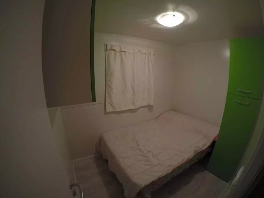 Immagine 10 di Bungalow in vendita  a Castelnuovo Magra