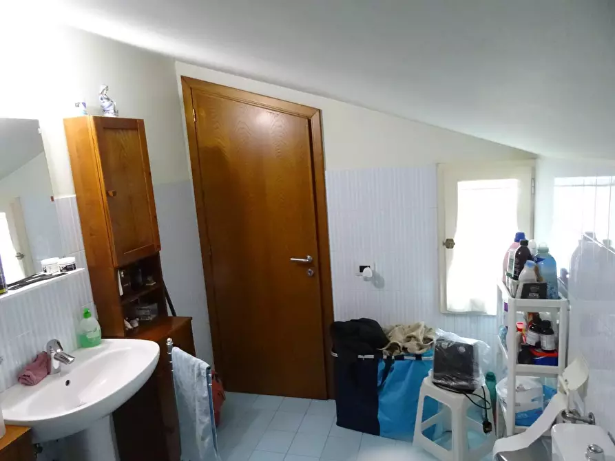 Immagine 22 di Appartamento in vendita  a Agliana