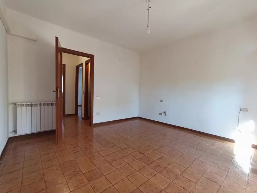 Immagine 10 di Appartamento in vendita  a Pisa