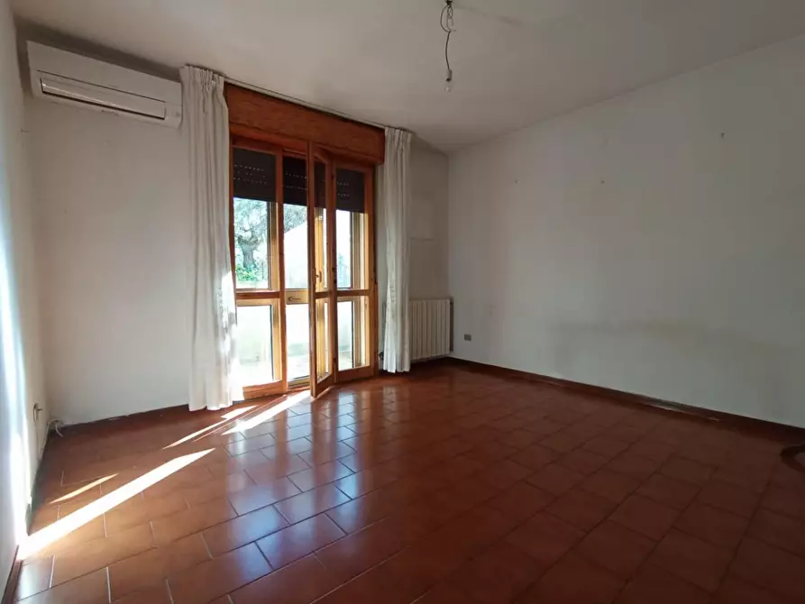 Immagine 32 di Appartamento in vendita  a Pisa