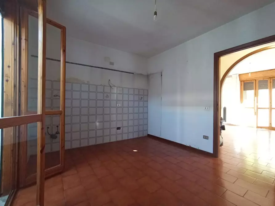 Immagine 24 di Appartamento in vendita  a Pisa