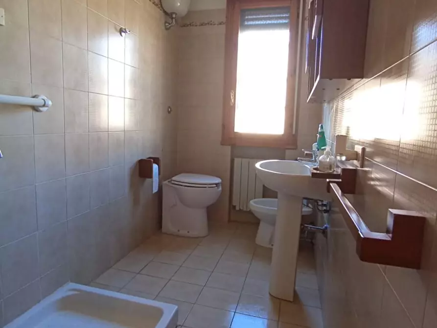 Immagine 14 di Appartamento in vendita  a Pisa