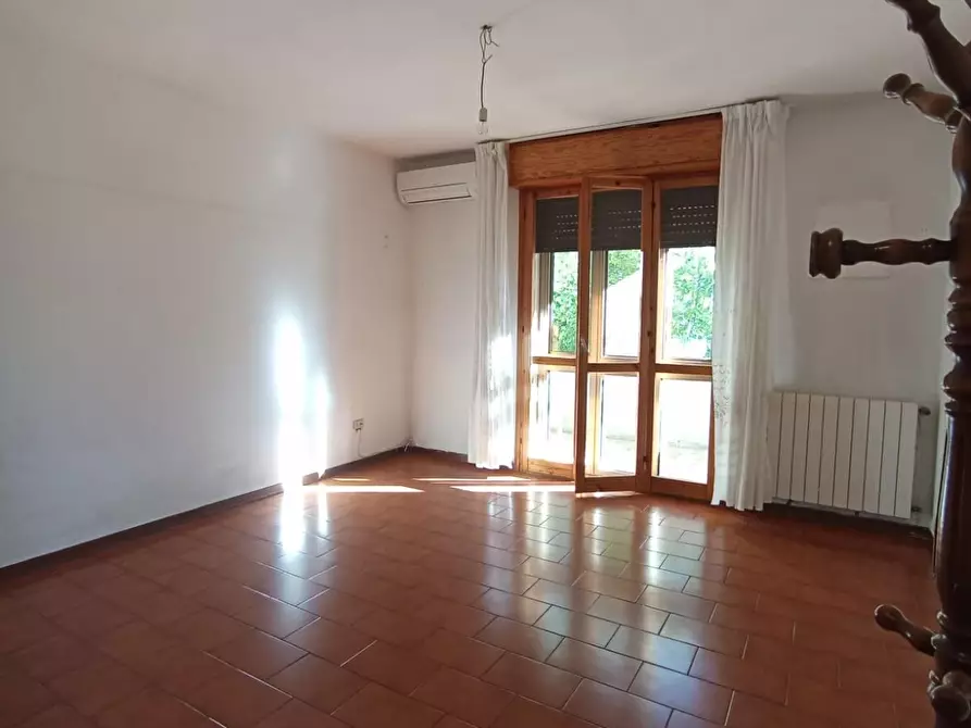 Immagine 35 di Appartamento in vendita  a Pisa