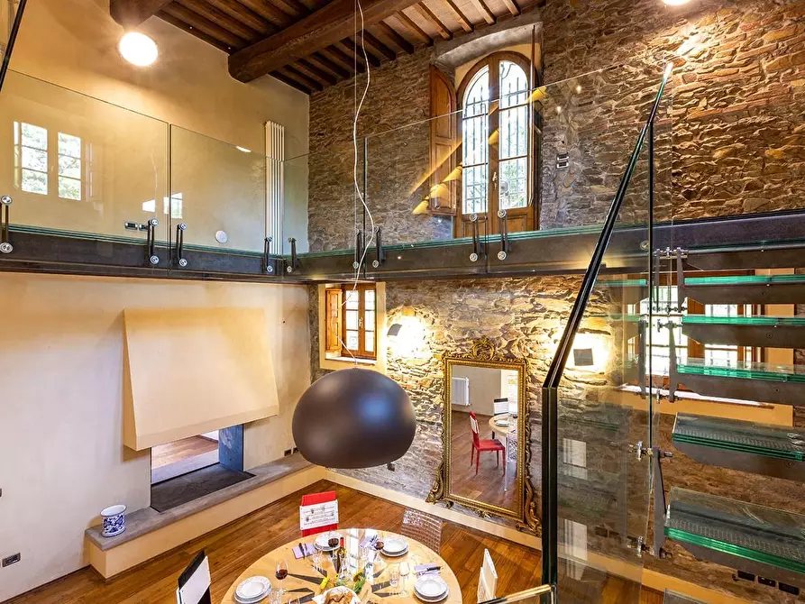 Immagine 48 di Rustico / casale in vendita  a Vicopisano