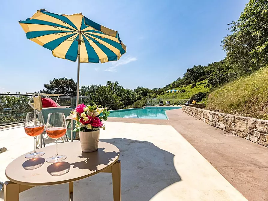 Immagine 8 di Rustico / casale in vendita  a Vicopisano