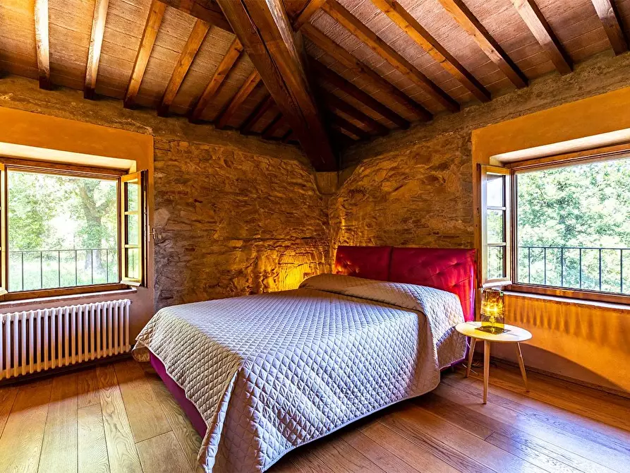 Immagine 71 di Rustico / casale in vendita  a Vicopisano