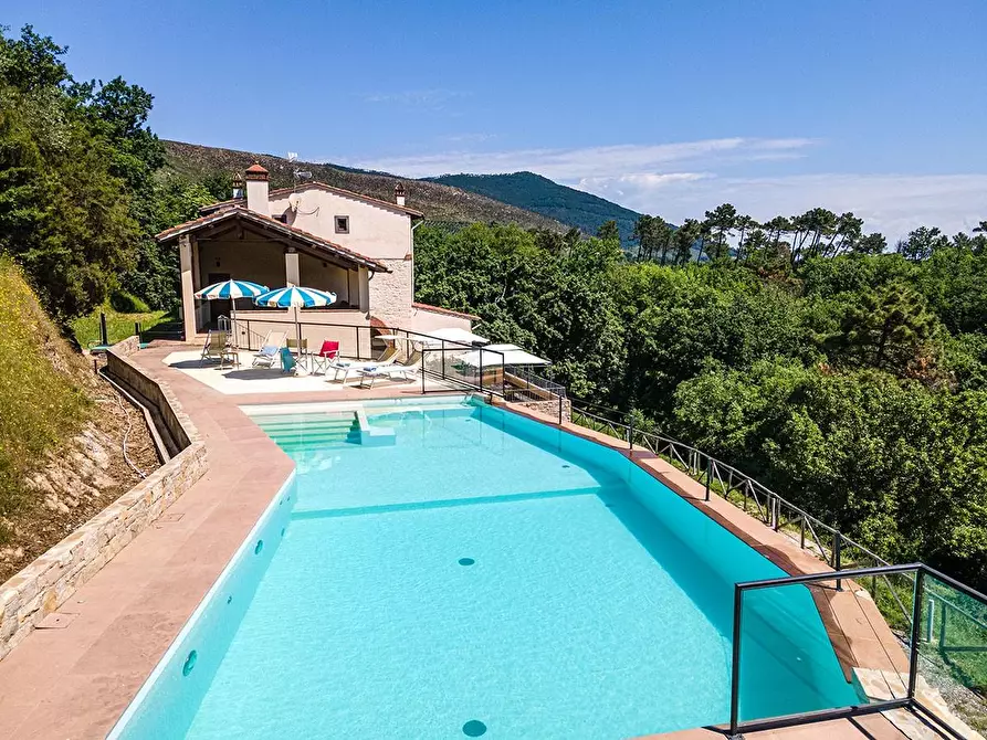 Immagine 22 di Rustico / casale in vendita  a Vicopisano