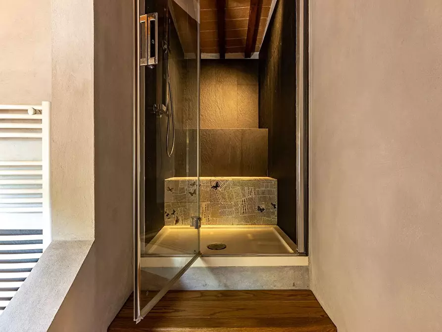 Immagine 67 di Rustico / casale in vendita  a Vicopisano