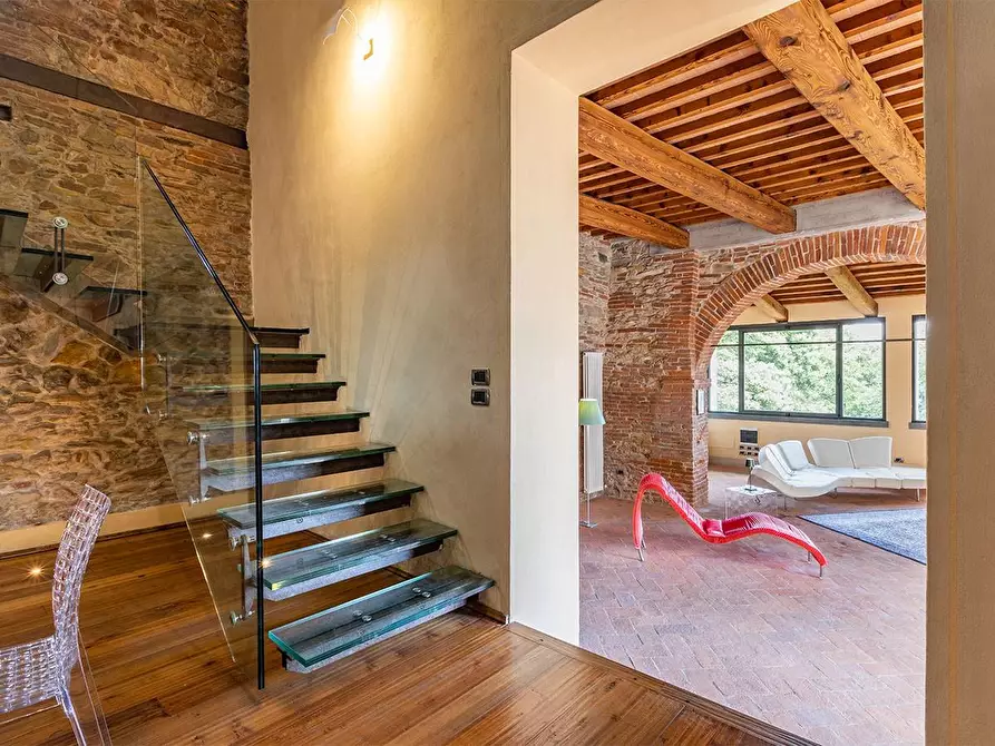 Immagine 53 di Rustico / casale in vendita  a Vicopisano