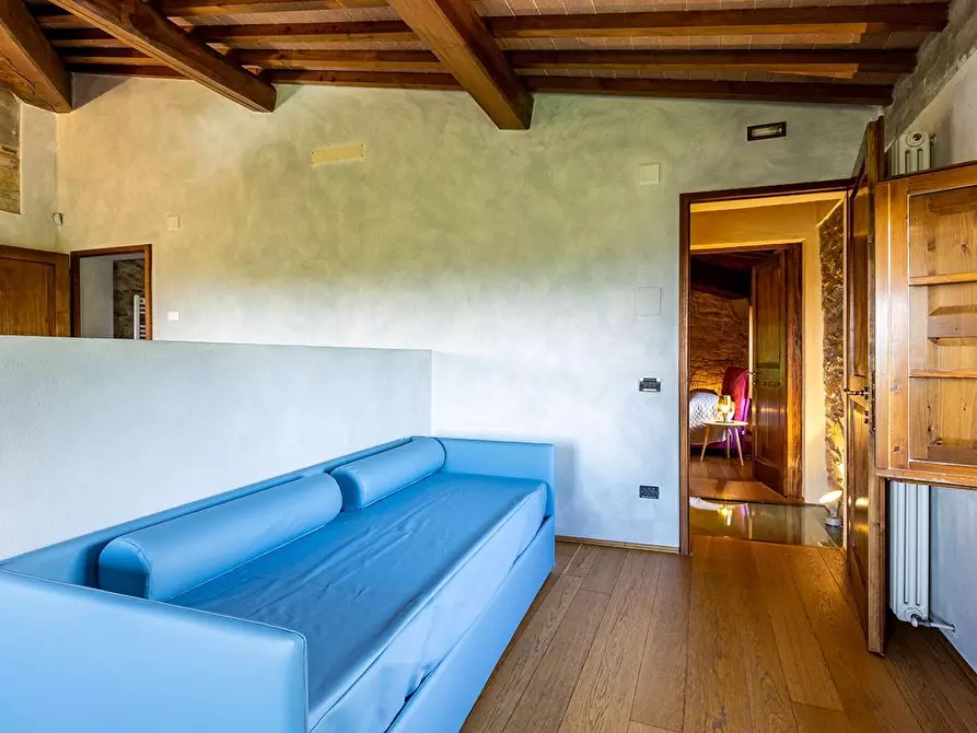 Immagine 68 di Rustico / casale in vendita  a Vicopisano