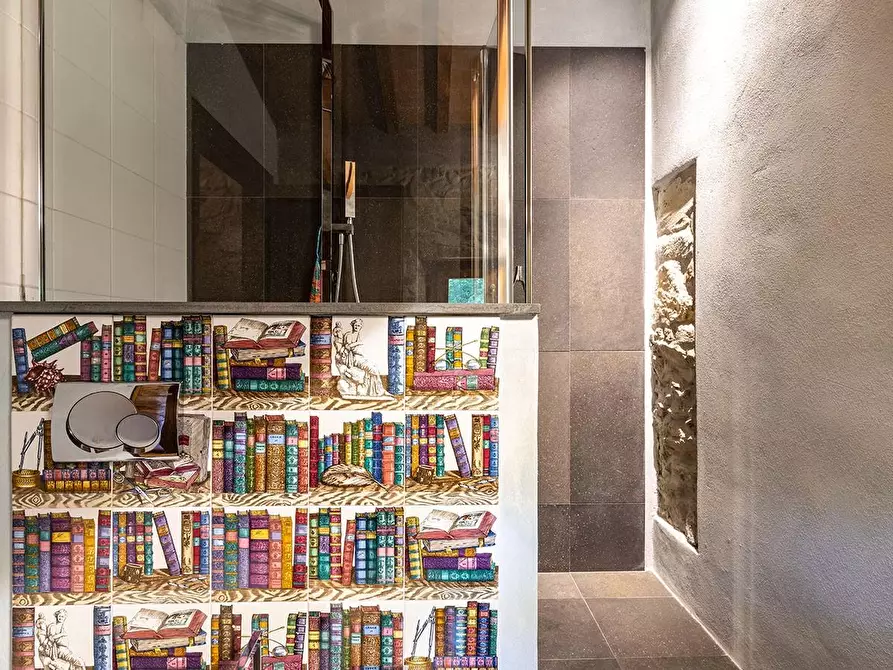 Immagine 75 di Rustico / casale in vendita  a Vicopisano