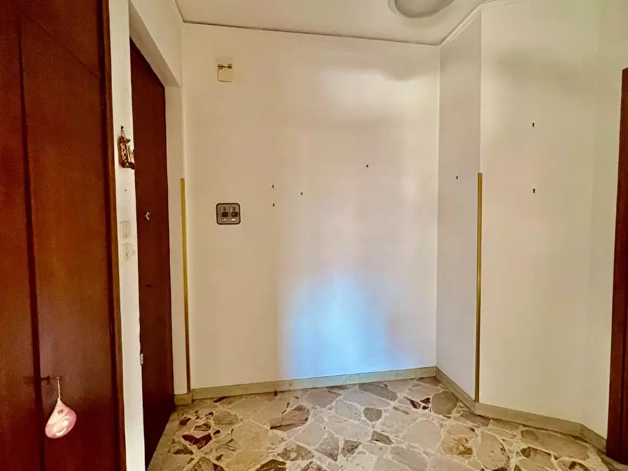 Immagine 2 di Appartamento in vendita  a Palermo