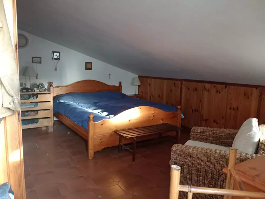 Immagine 16 di Appartamento in vendita  a Camaiore