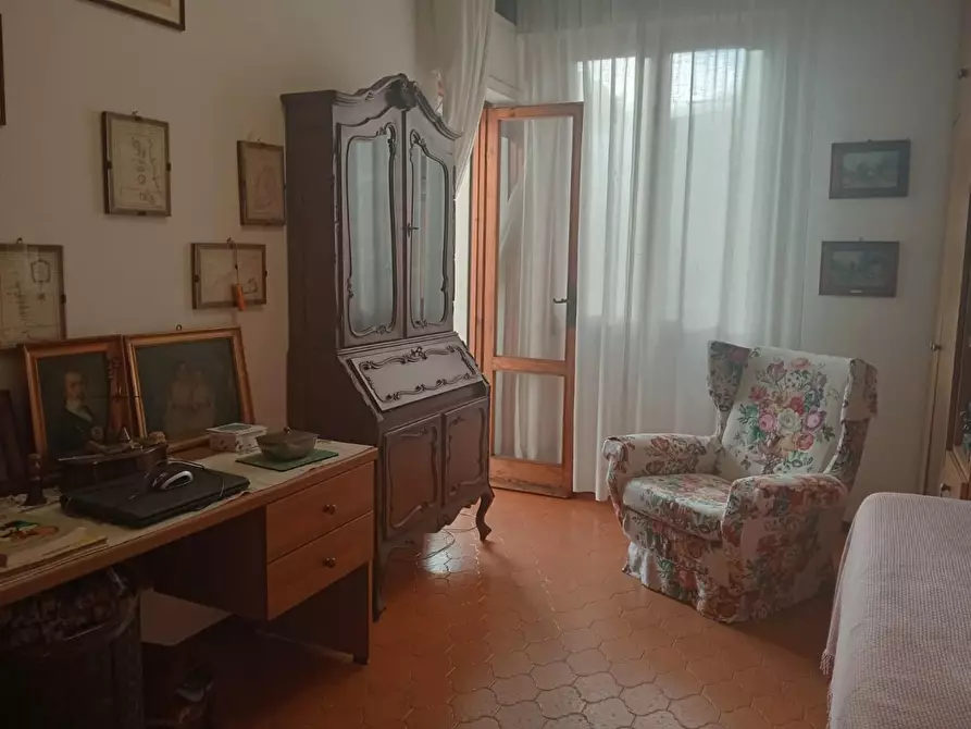 Immagine 7 di Appartamento in vendita  a Camaiore