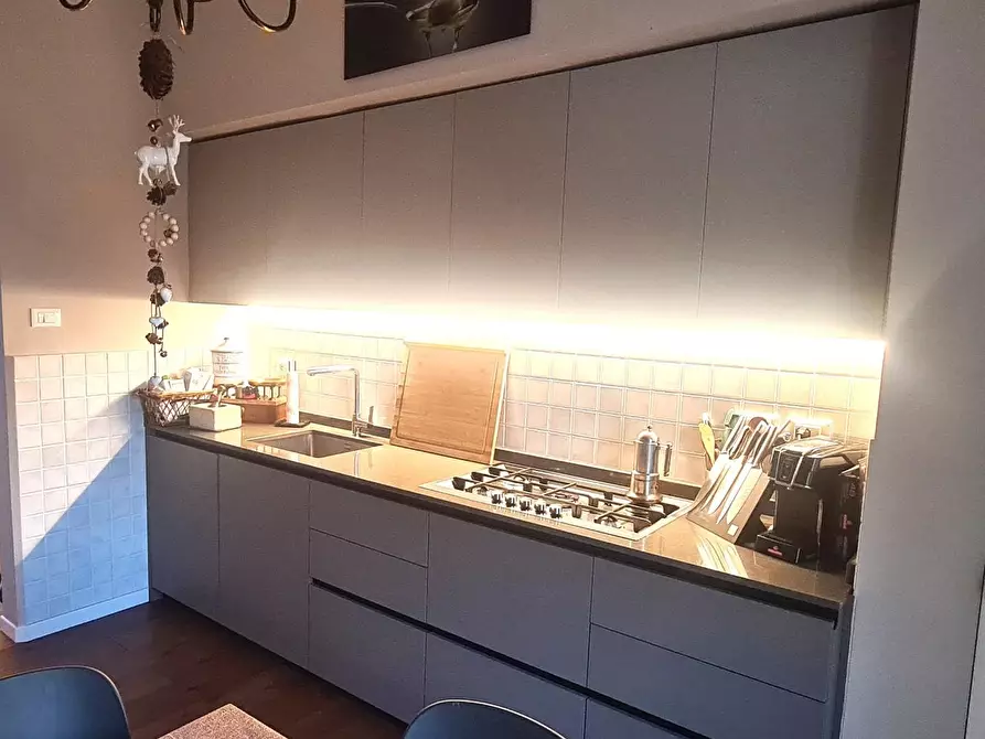 Immagine 6 di Appartamento in vendita  a Livorno