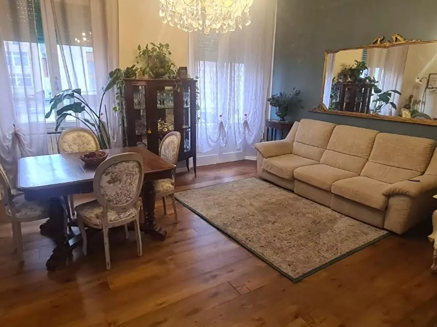 Immagine 1 di Appartamento in vendita  a Livorno