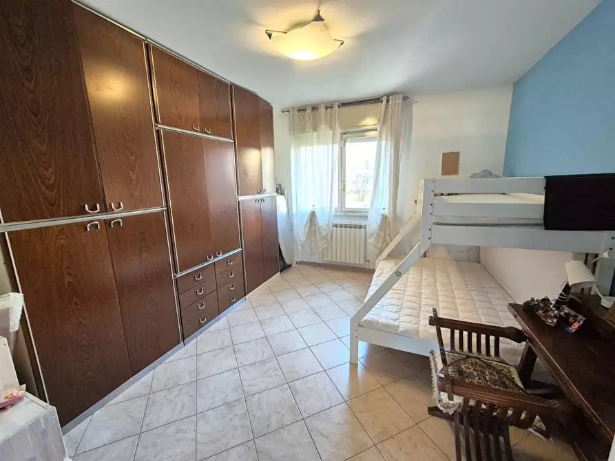 Immagine 10 di Appartamento in vendita  a Carrara