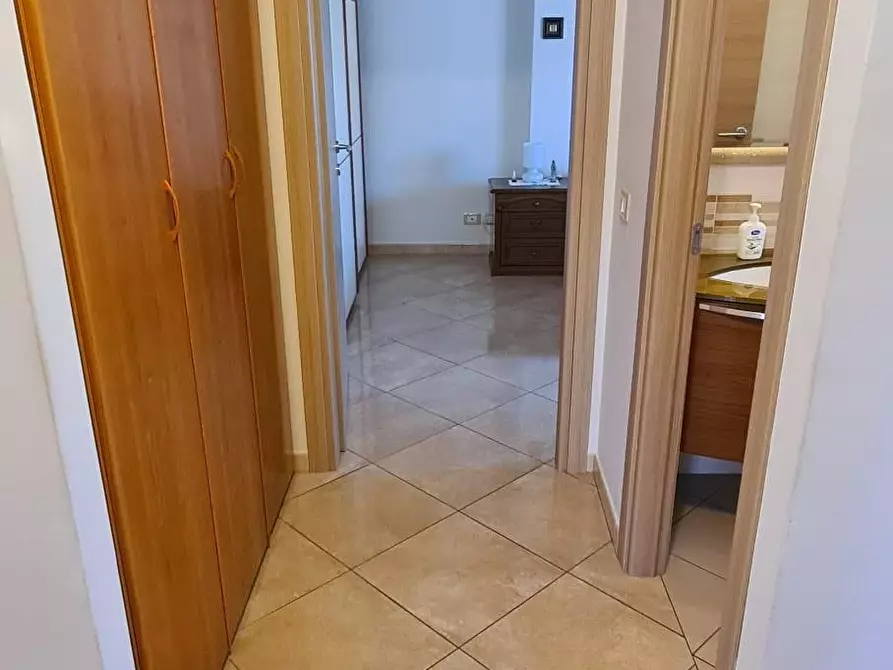 Immagine 12 di Appartamento in vendita  a Livorno