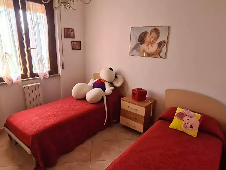 Immagine 8 di Appartamento in vendita  a Livorno