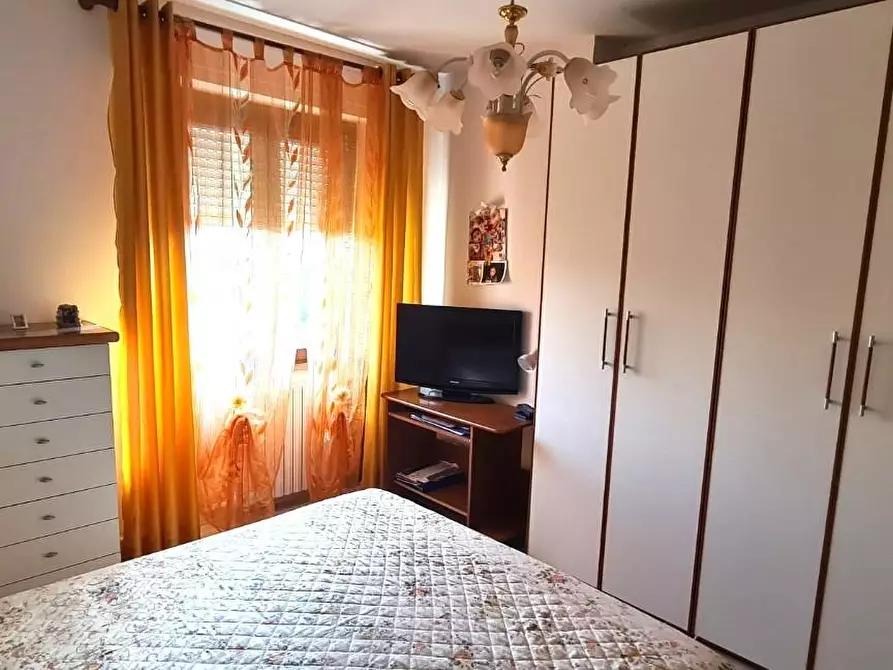 Immagine 10 di Appartamento in vendita  a Livorno