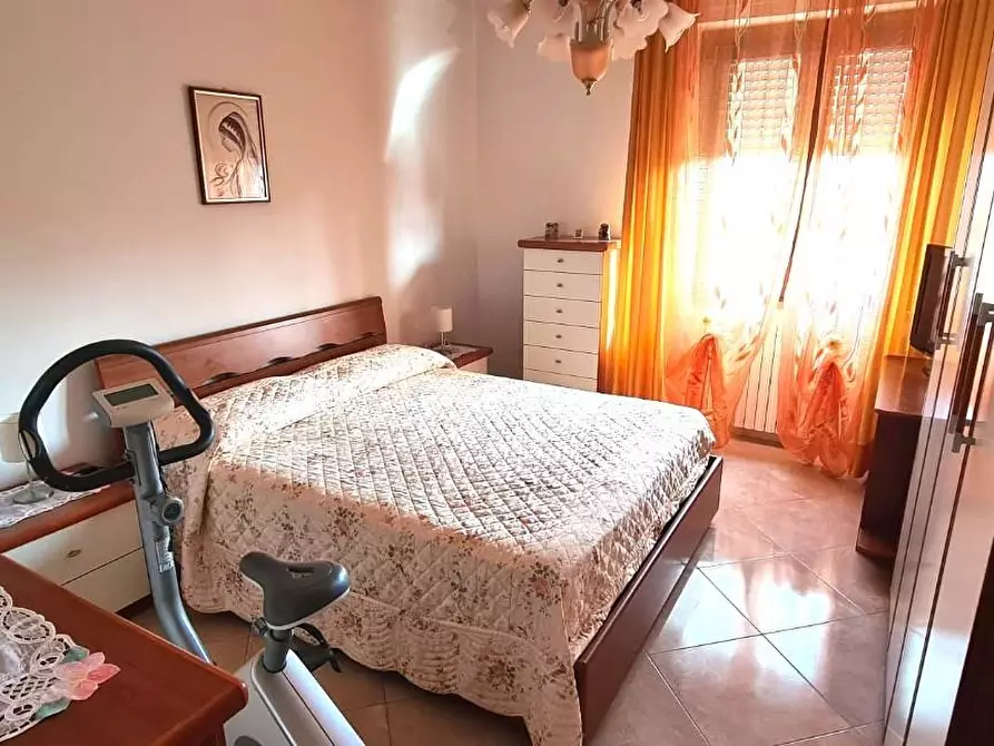 Immagine 17 di Appartamento in vendita  a Livorno