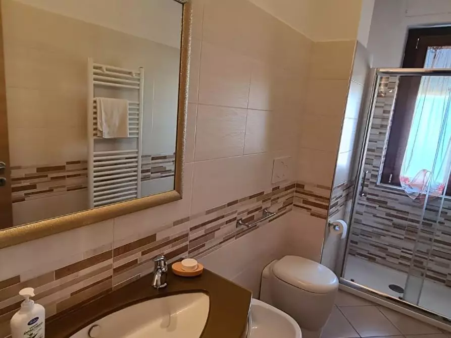 Immagine 19 di Appartamento in vendita  a Livorno